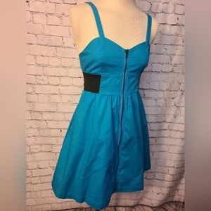 Medium, blue cocktail dress with pockets